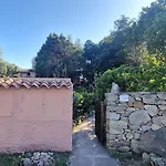 Porto Pollo, Villino Smeraldo بيت للعطل