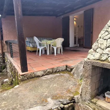 Holiday home Porto Pollo, Villino Smeraldo *