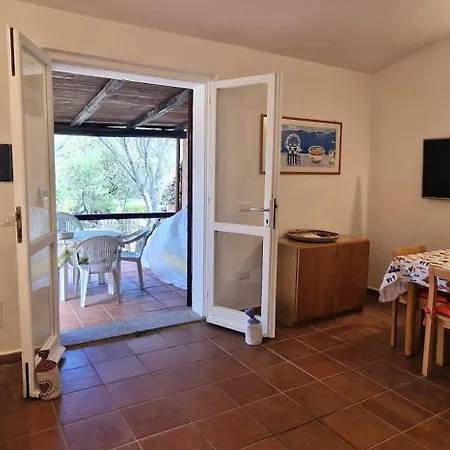 Holiday home Porto Pollo, Villino Smeraldo Porto Pollo
